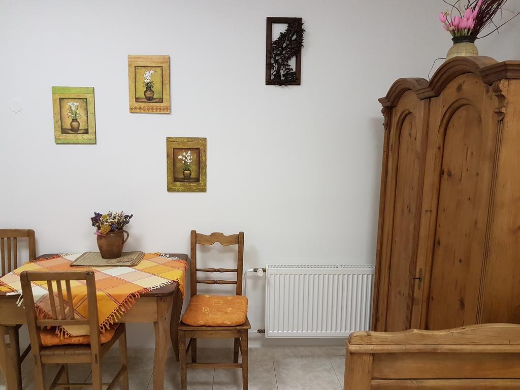 Apartmany U Dvora Jihlava Luaran gambar